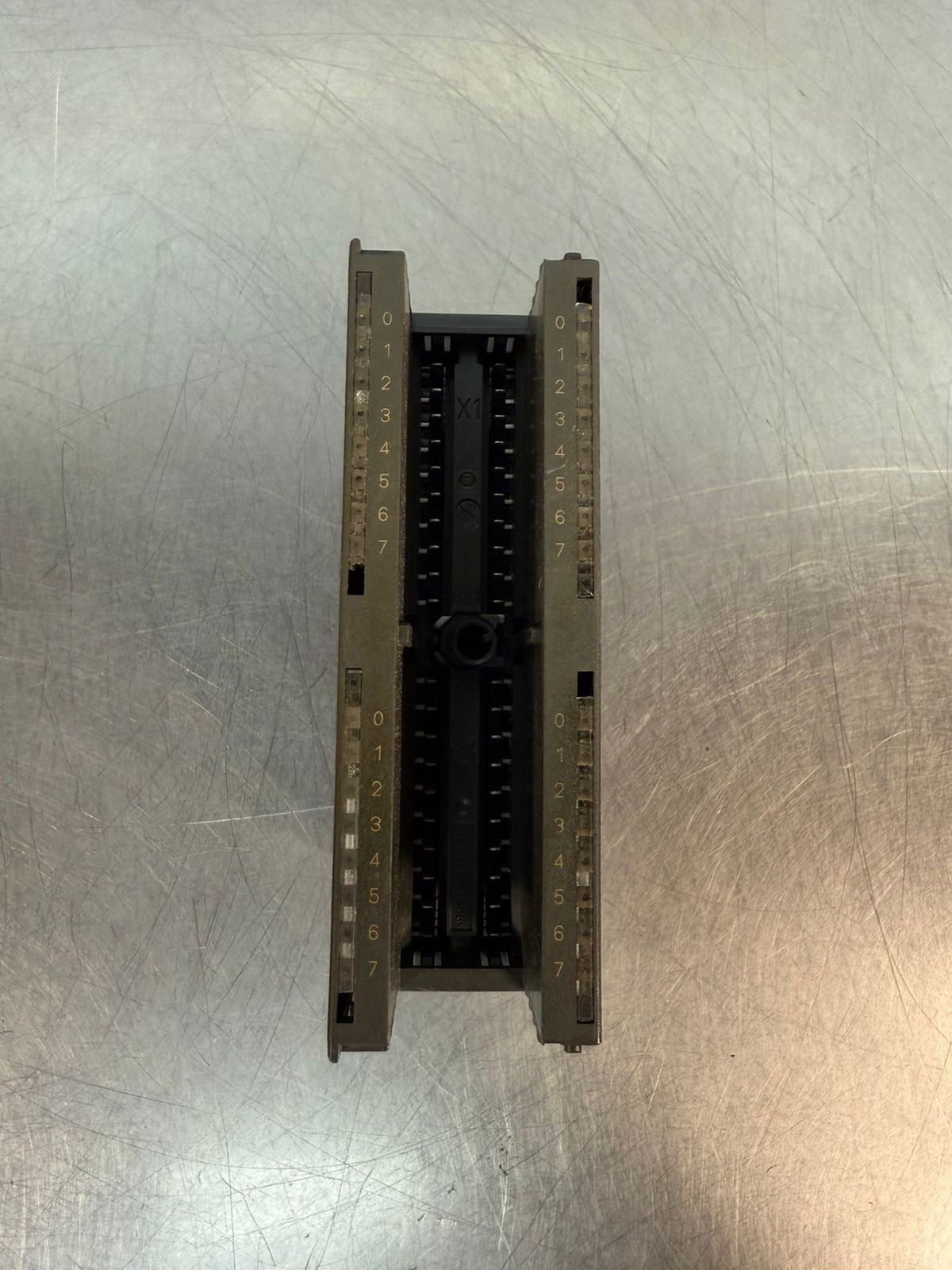 Siemens 6ES7 322-1BL00-0AA0 Simatic S7                             (4.4.5)