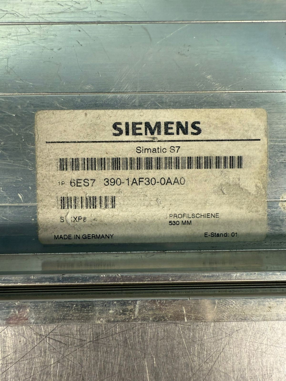 Siemens 6ES7 390-1AF30-0AA0    530MM Simatic S7                   (12.5.1)