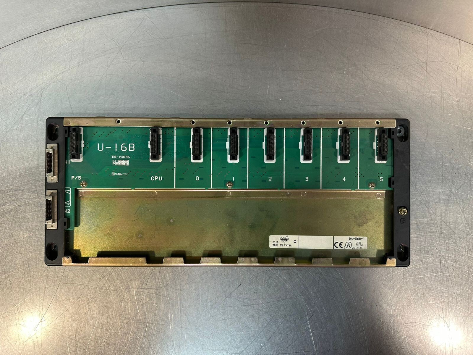 Automation Direct D4-06B-1   6-Slot Base    (2.3.1)