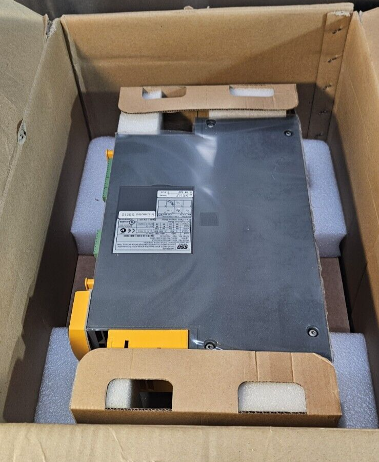 Parker Hannifin 890CD/5/0039B/N/00/A/US Servo Drive                     (BIN564)