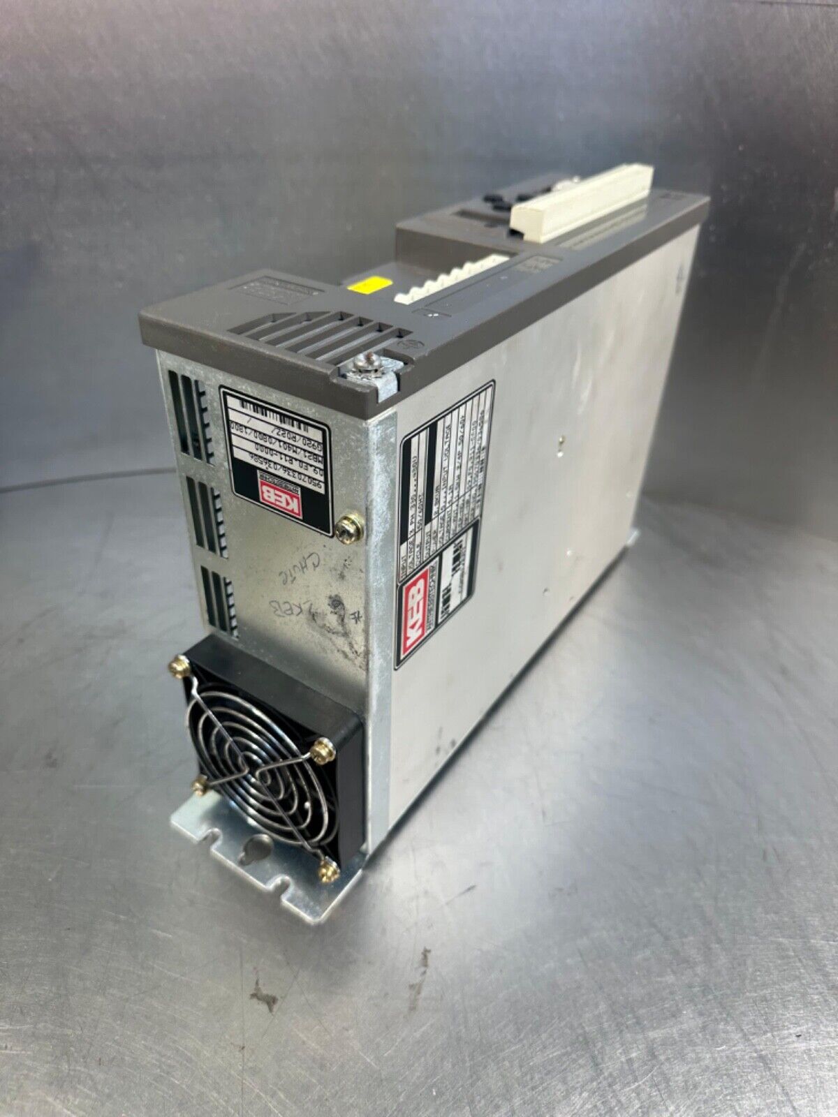 KEB Combivert  09.F0.R11-0000 / 95070336 /036586