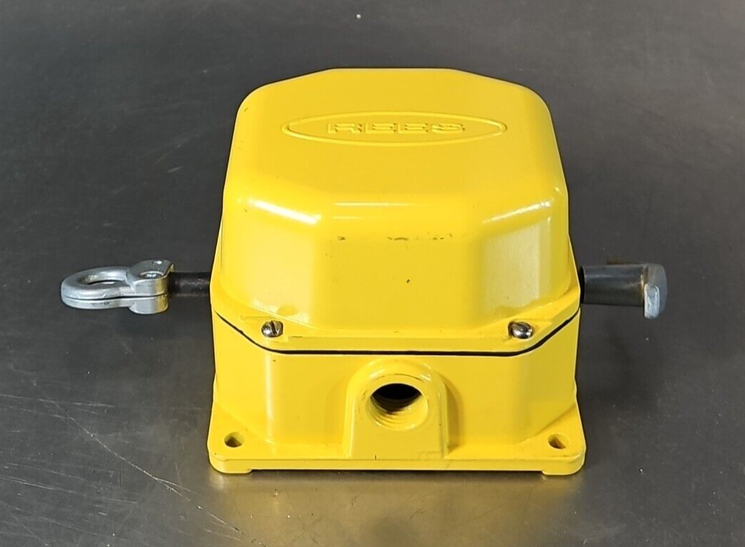 Rees 04944-040 EN 60947-5-1 Cable Operated Switch                       (BIN434)
