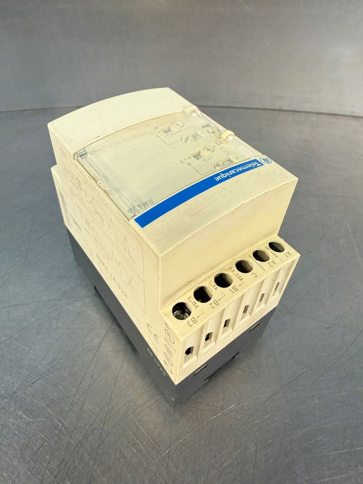 Schneider RM4JA32F Timer Relay Max 8A/250v – 50/60Hz               (7.2.3)
