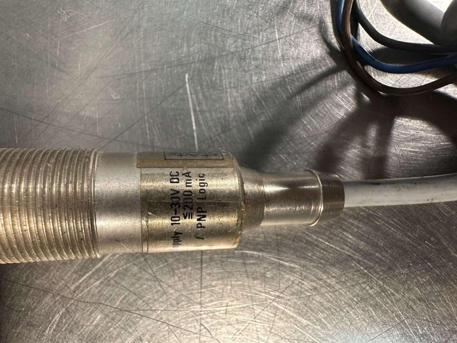  Balluff W Germany  Spannung/Supply 10-30V DC 200mA PNP Technik Logik (7.2.3)