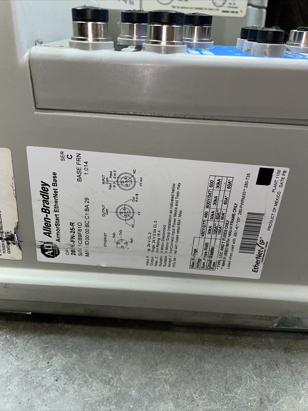 Allen Bradley 284E-FVD6P0Z-25-R—DBW + 280E-FN-25-R ArmorStart @1A