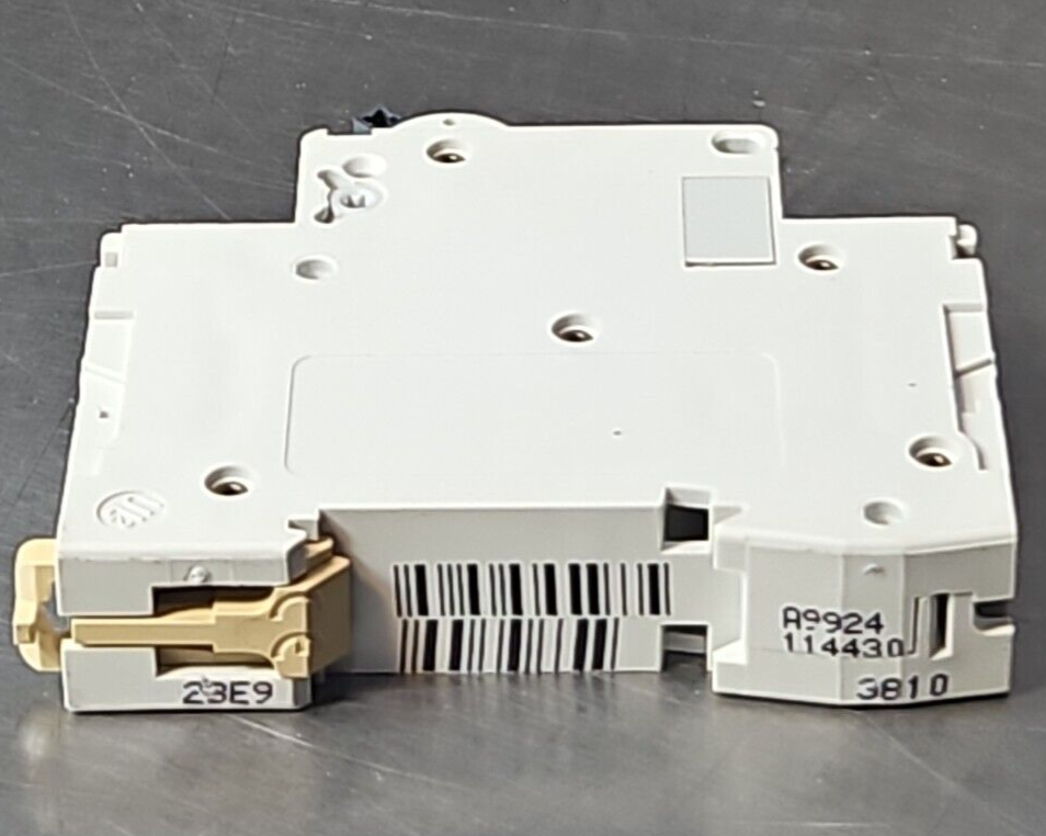 Square D MG24430 Supplementary Protector Breaker 1P 6A 277 VAC          (BIN434)