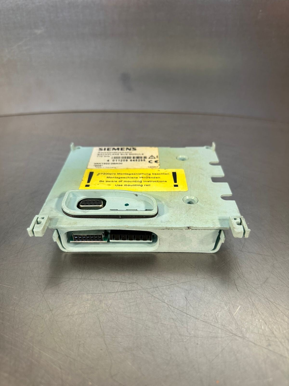 Siemens 3RK1922-2BA00 Backplane Bus Module                       (4.2.4)