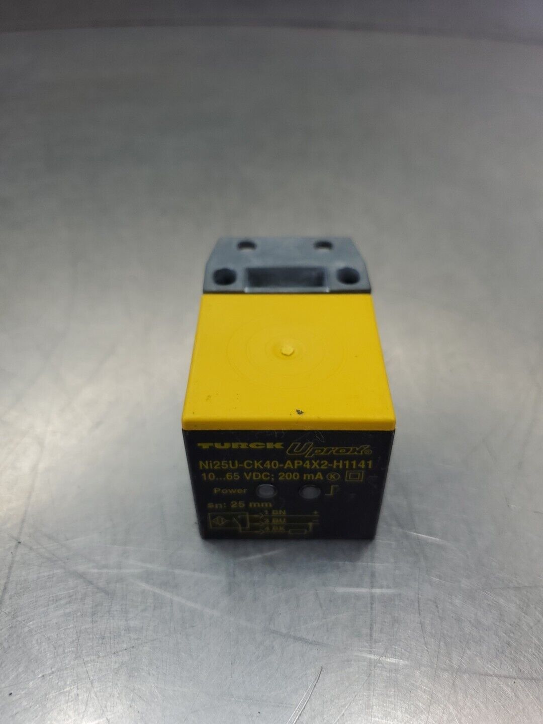 TURCK Ni25U-CK40-AP4X2-H1141 10-65VDC Proximity Module.                       5D
