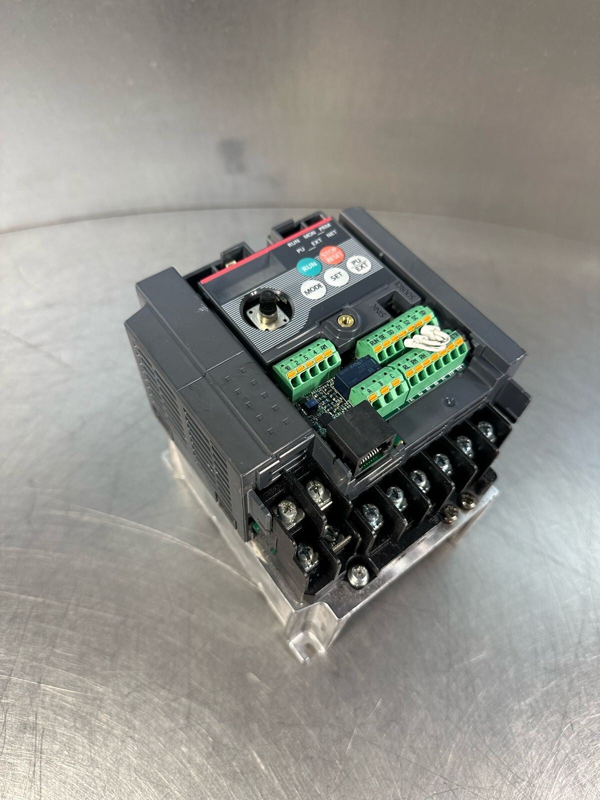 Mitsubishi FR-D740-036-NA     0. 2-400HZ                   (5.3.2)