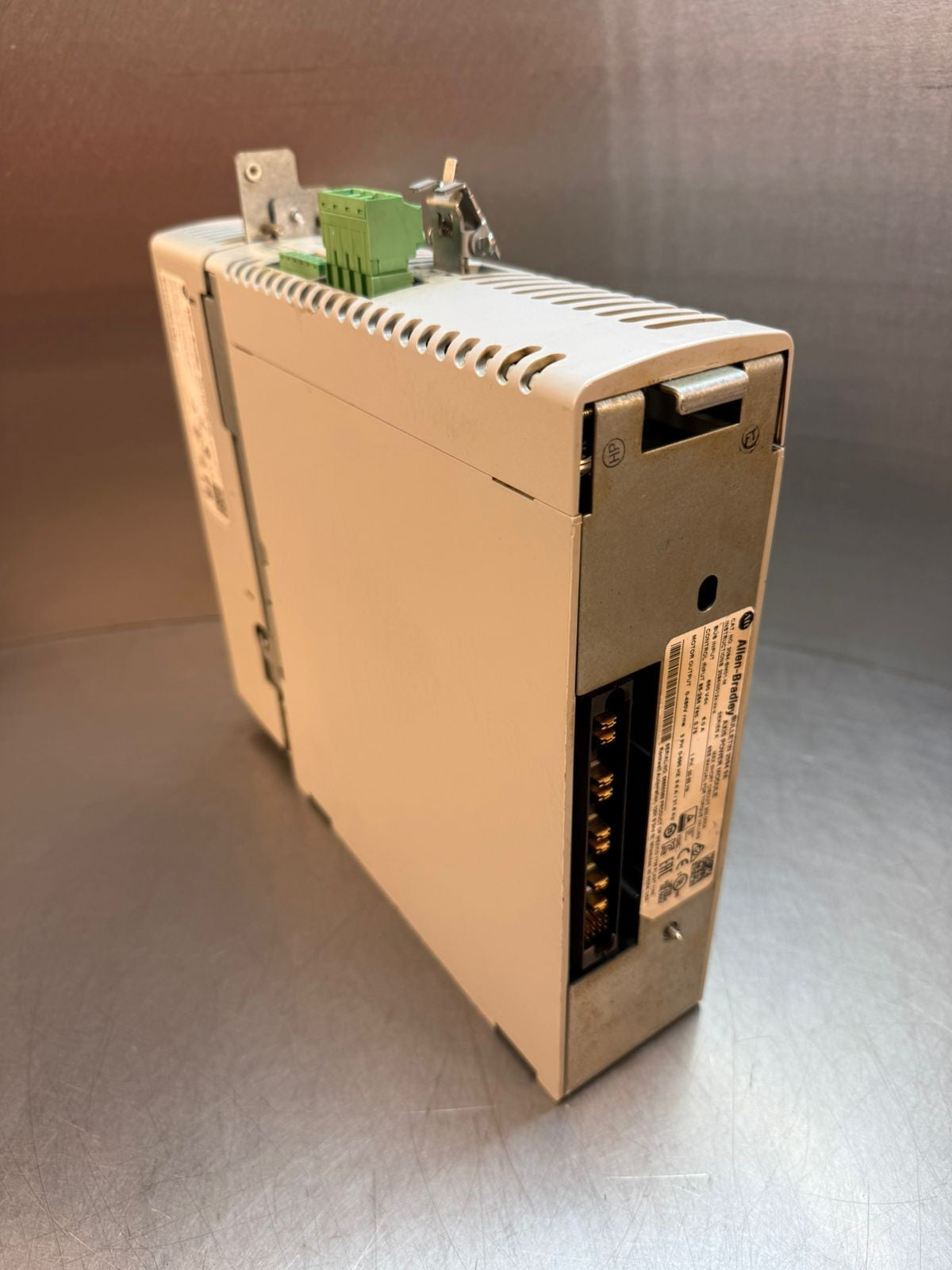 Allen-Bradley 2094-BM01-M /A w/ 2094-EN02D-M01-S0                 (12.3.7)