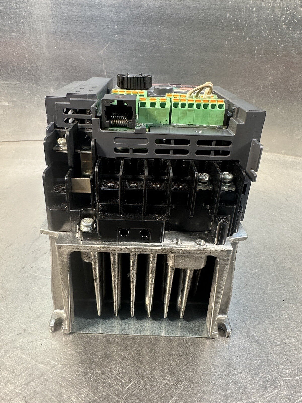 Mitsubishi Electric - Model: FR-D720-070-N6 Inverter 3PH     (BIN-1.5.1)