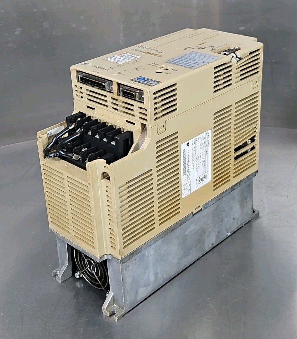 Yaskawa SGDB-15ADG Servopack                                       (1.5.4)