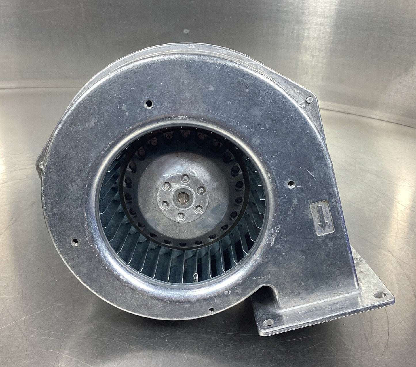 EBMPAPST  G2E120-AR38-01  230VAC 83/110W 0.37/0.50A Centrifugal Fan       6E-20