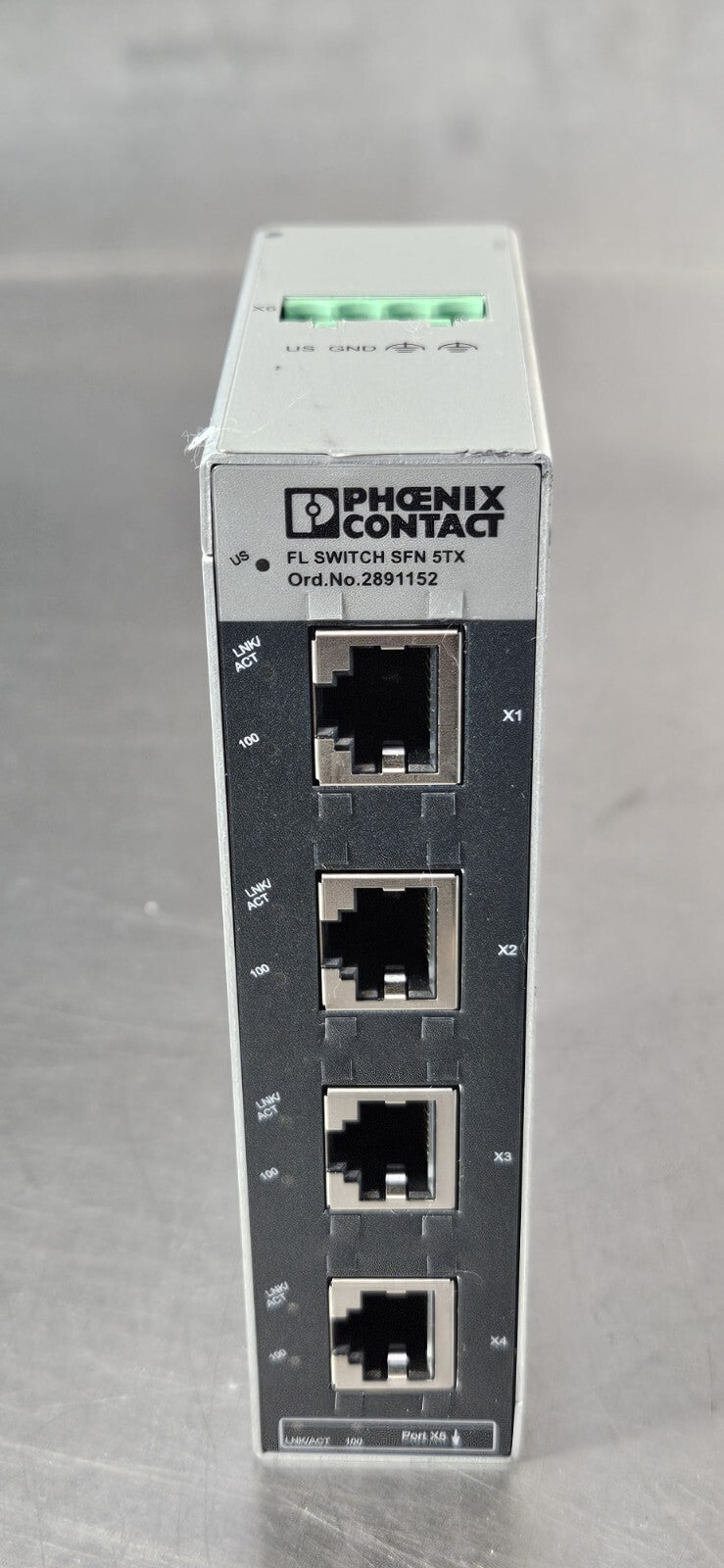 Phoenix Contact FL SWITCH SFN 5TX  Ethernet Switch                      (BIN531)