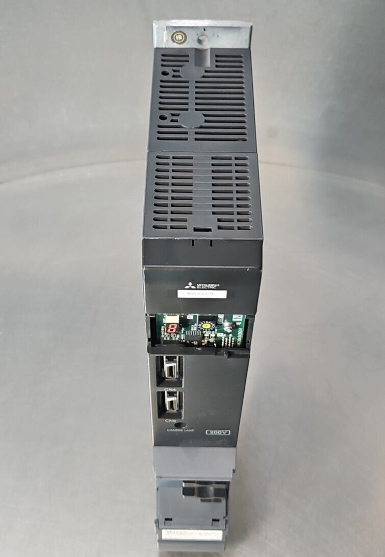 Mitsubishi Electric Corp MDS-D-CV-75 Power Supply Unit 5.5 kW  (BIN1.5.2)