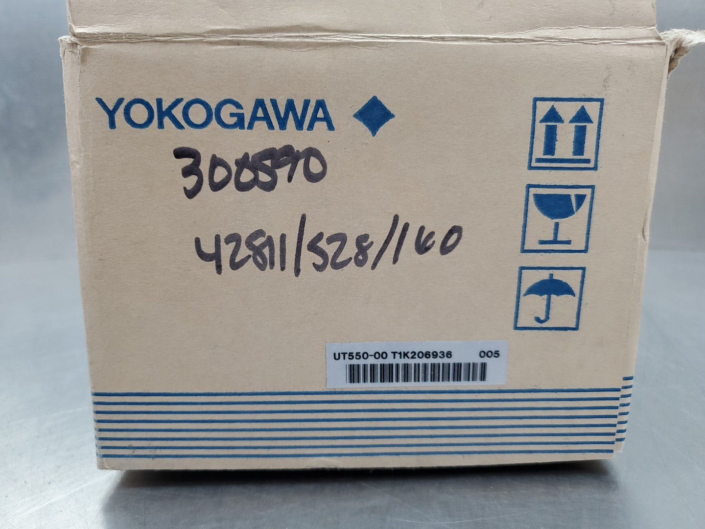 46553304