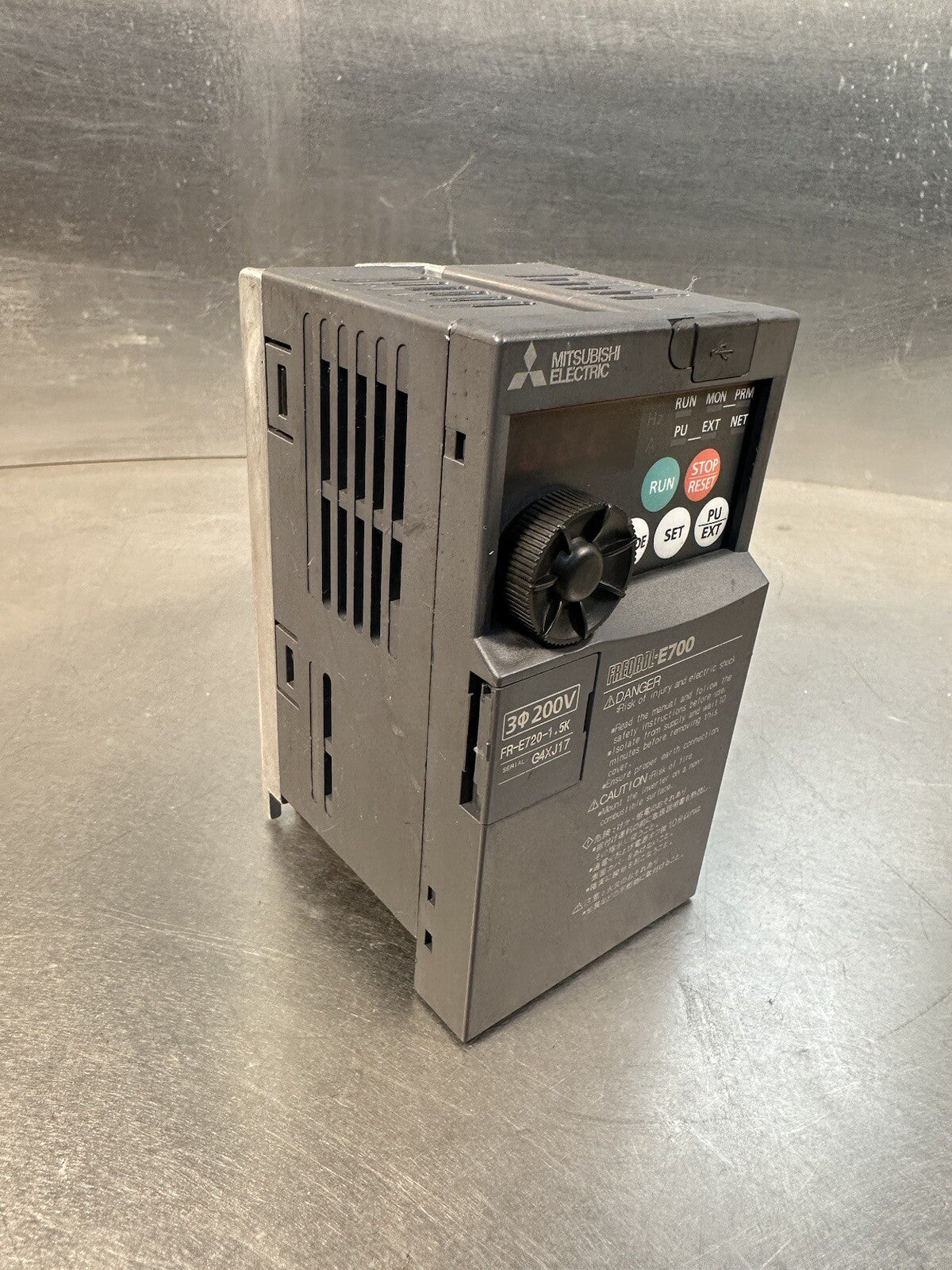 Mitsubishi FR-E720-0.2K Inverter Drive - (BIN-1.5.1)