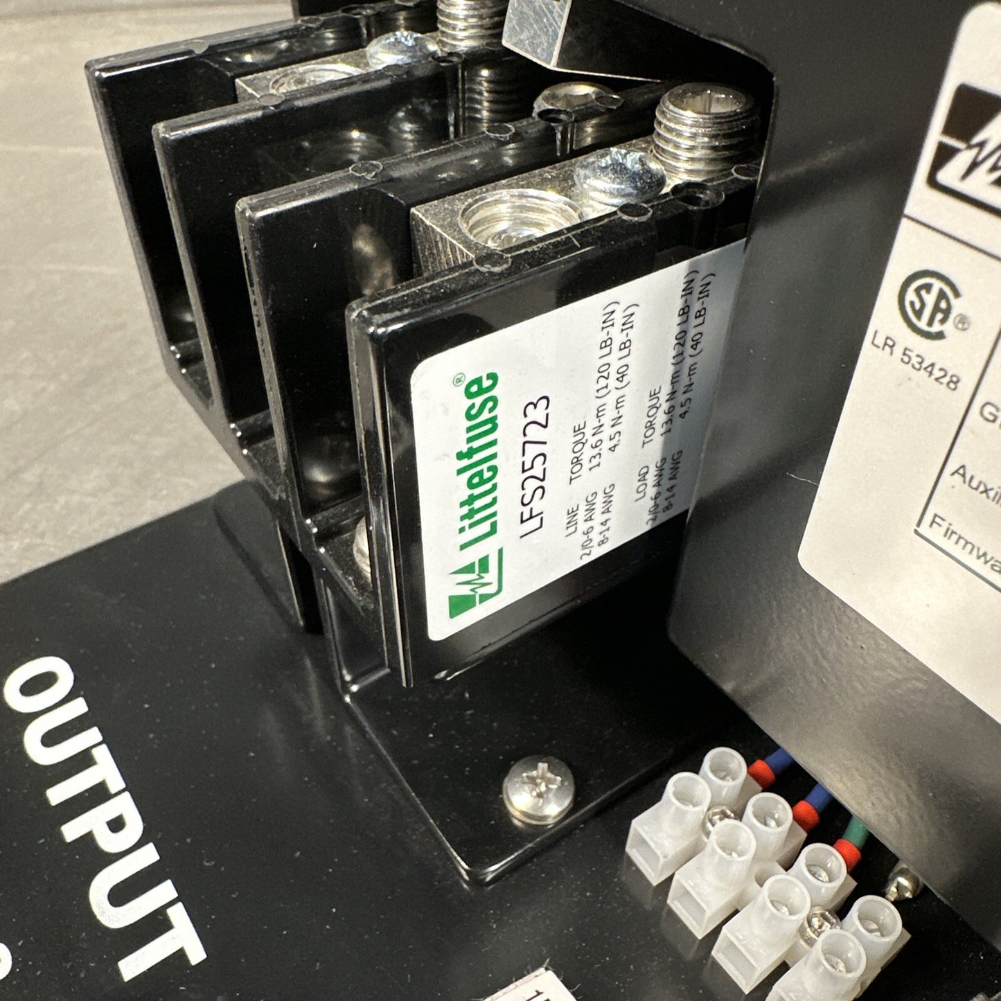 Littelfuse Industrial Shock Block SB6100-300-0 (BIN-2.5.1)