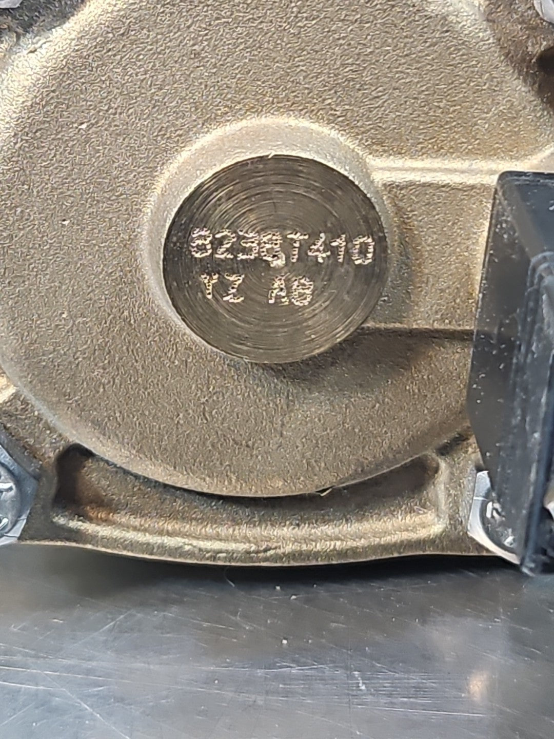 47762033