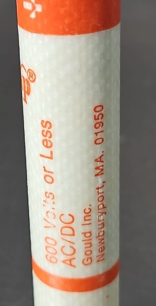 Gould shawmut A6Y15 Time delay fuse               Loc4E23