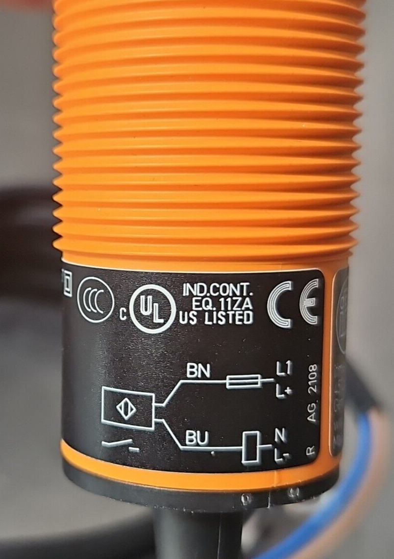 IFM II-2010-AB0A Efector Proximity Sensor               (BIN434)
