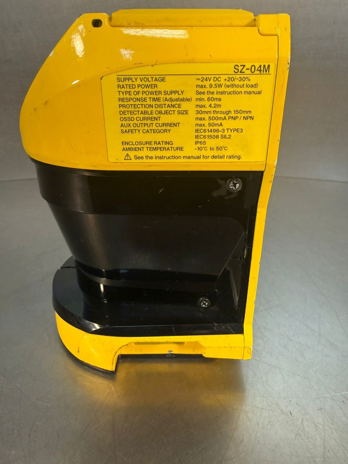 Keyence SZ-04M Safety Laser Scanner Multifunctional 24Vdc          (8.5.3)