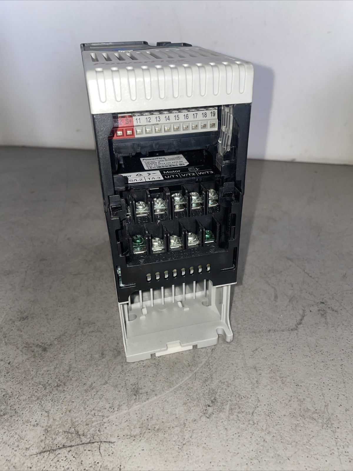 Allen-Bradley PowerFlex 525 25B-D1P4N104  0.4kW 0.5Hp AC Drive - @1D