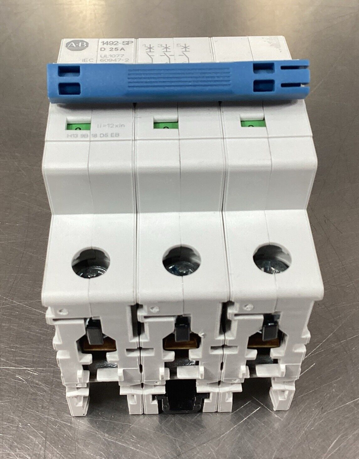 ALLEN BRADLEY  1492-SPM3D250 /D  25A Circuit Breaker 3P     4D-28