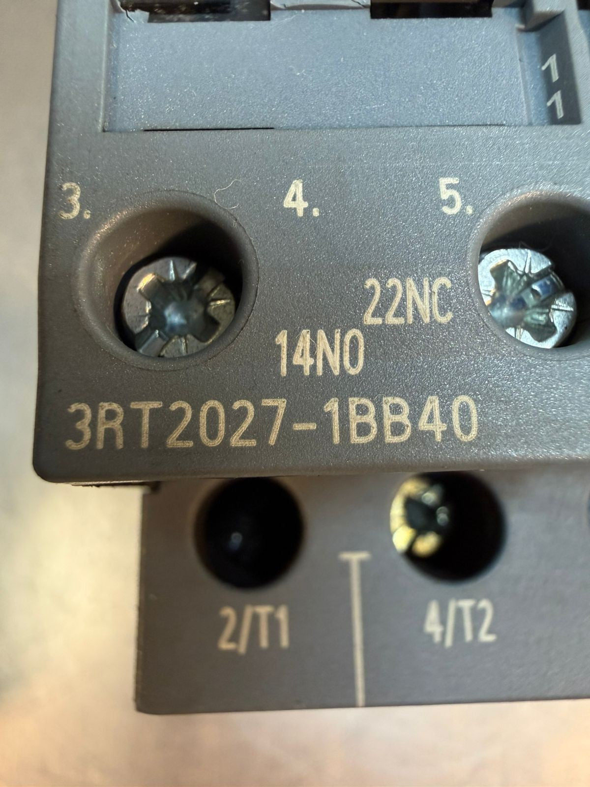 Siemens 3RT2027-1BB40 Sirius Power Contactor     (3.5.2)