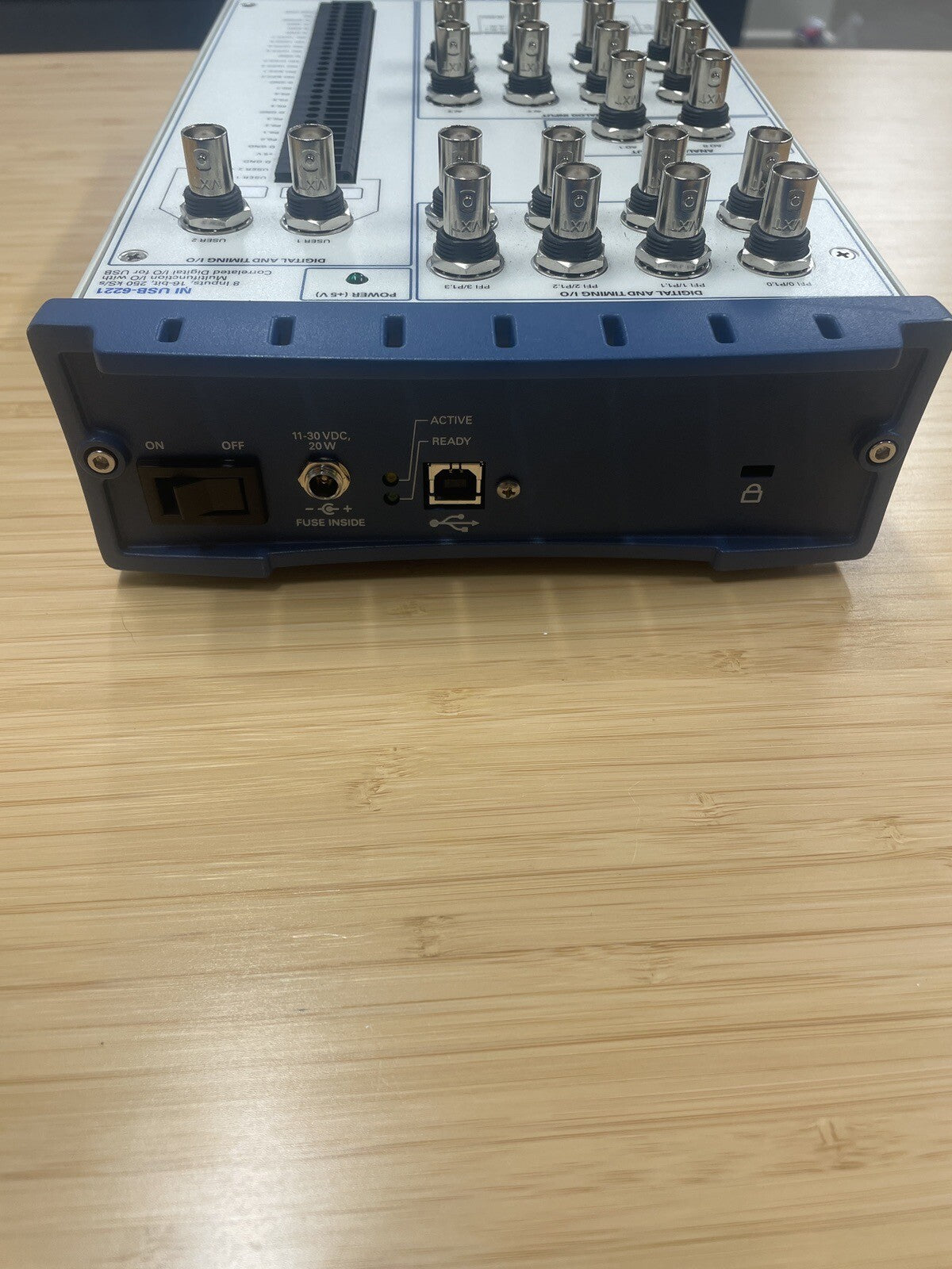 NATIONAL INSTRUMENTS NI USB-6221 "TESTED GOOD" @2B(BIN 3.5.2)