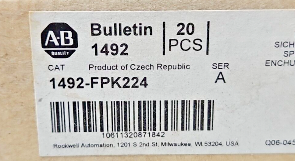 Allen Bradley 1492-FPK224 Ser A Black fuse plug box w/20                 Loc3C26
