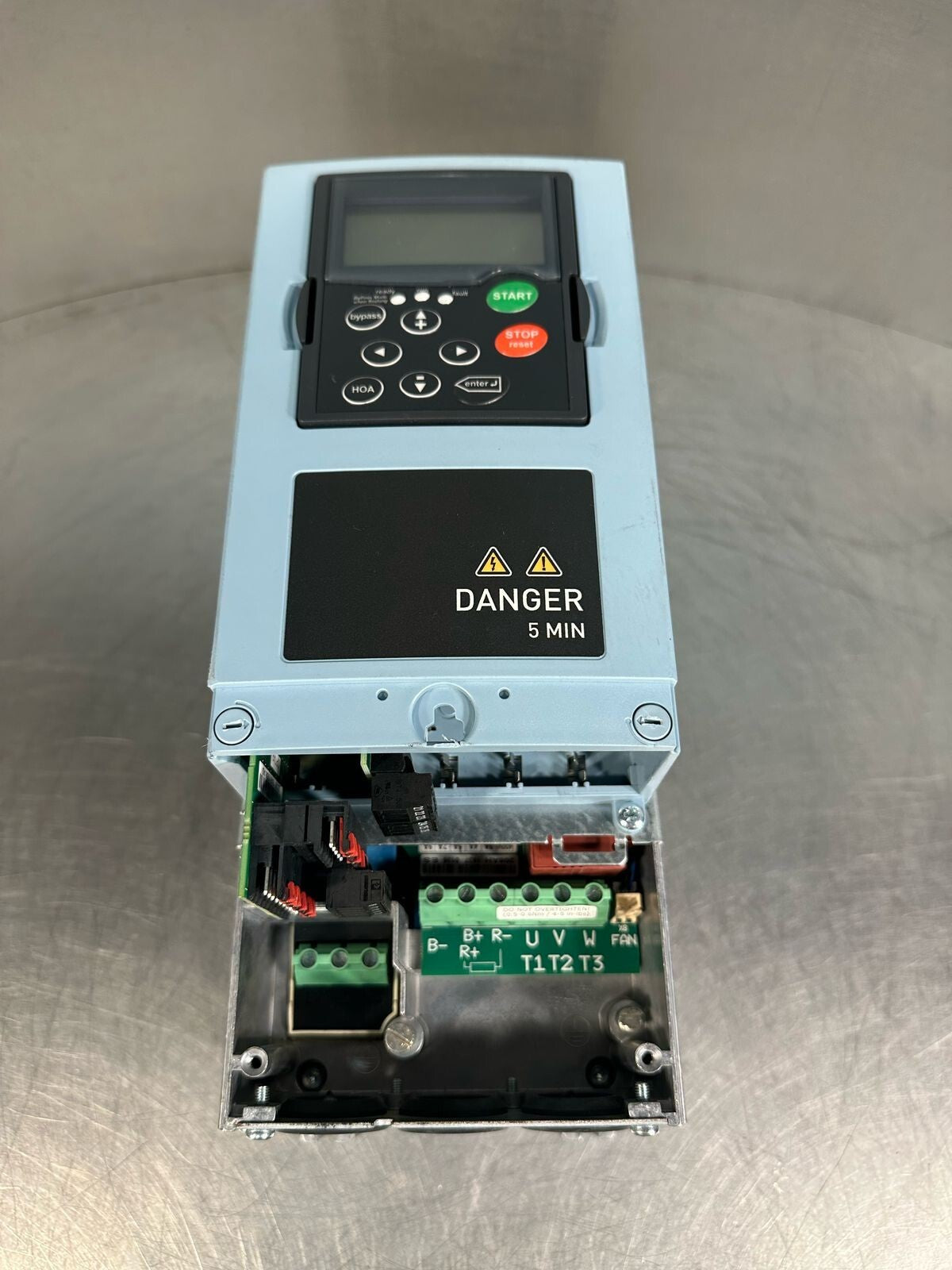 Jonson Controls  VS003410A-00000 Nema Type 1 VS003410A              (7.3.2)