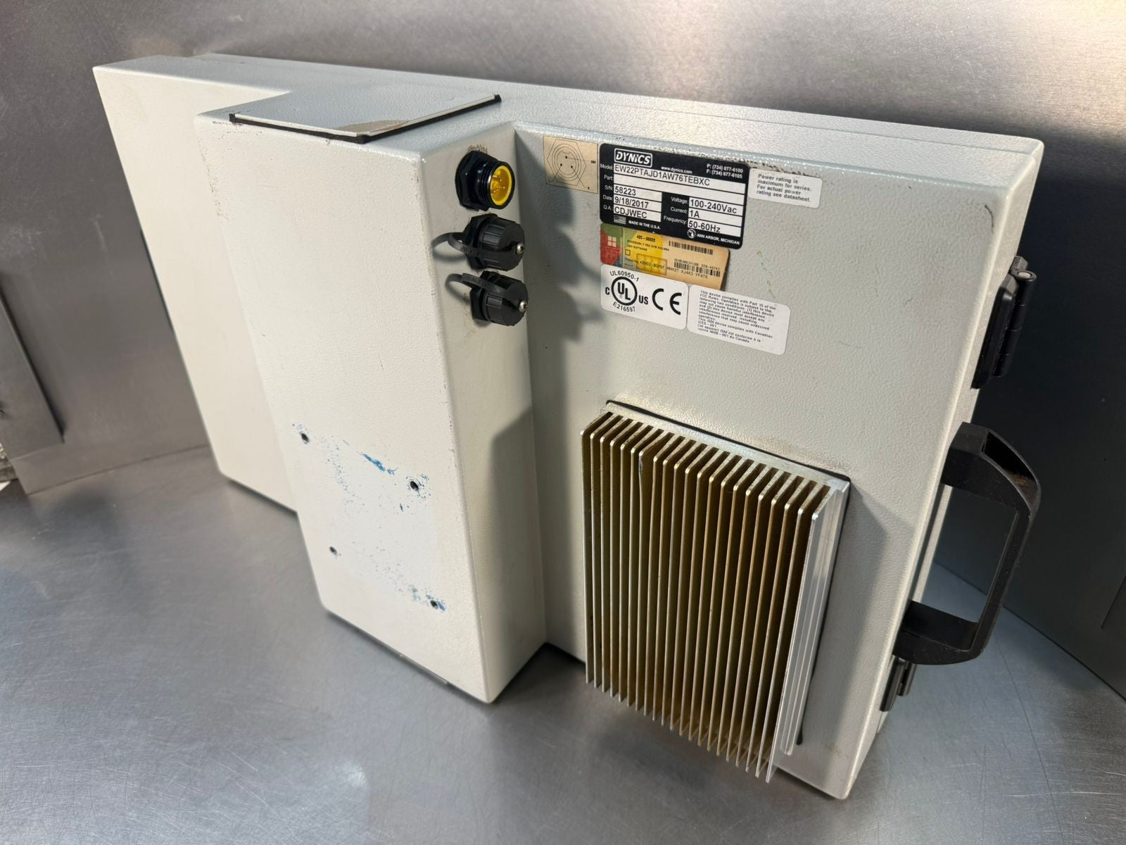 Dynics EW22PTAJD1AW76TEBXC 100-240VAC 50-60Hz 1A                  (10.6.5)
