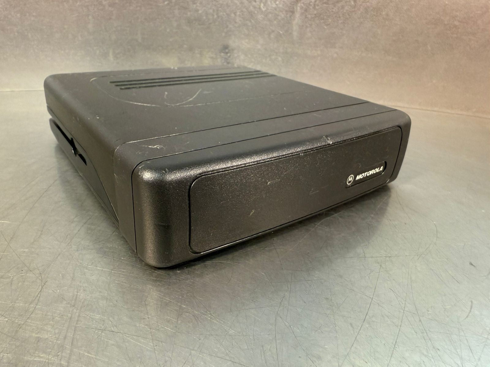 Nextel/ Motorola Transceiver Base- Fcc Id AZ492FT5775           (10.5.4)