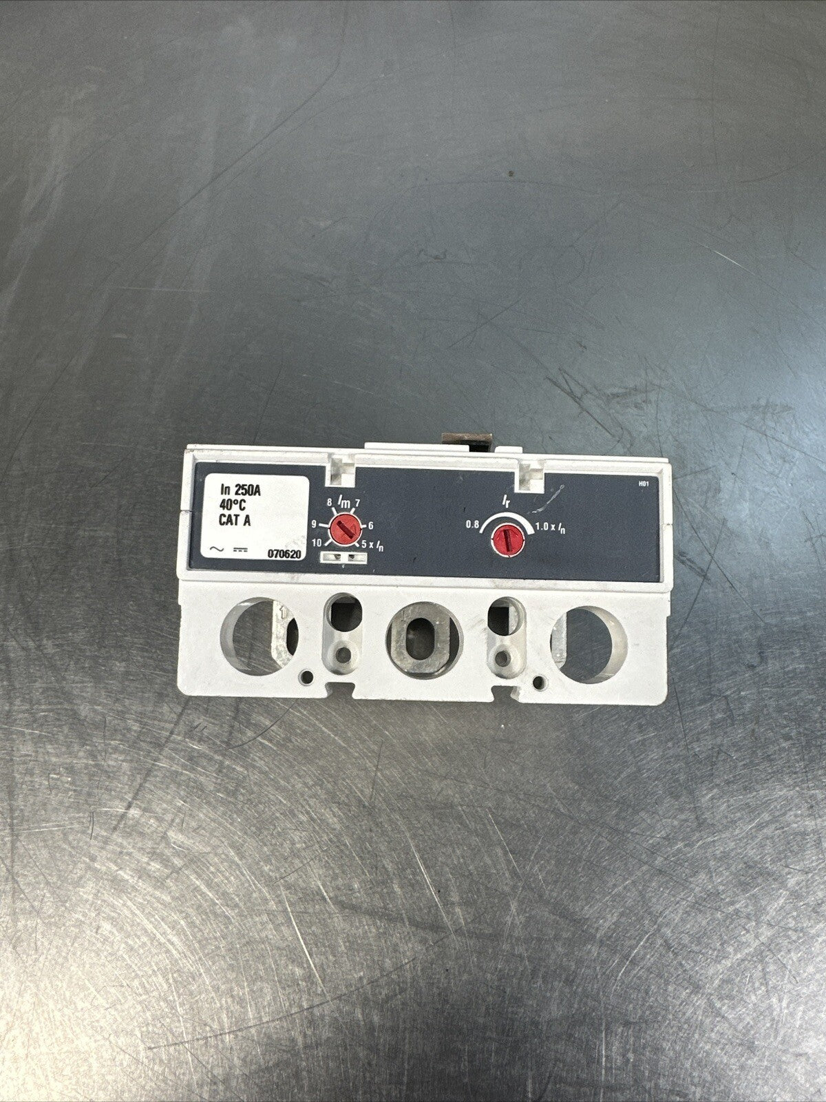 Eaton PJT3250FA trip Unit 3P, 250 A NEW OUT OF BOX (BIN-1.5.5)