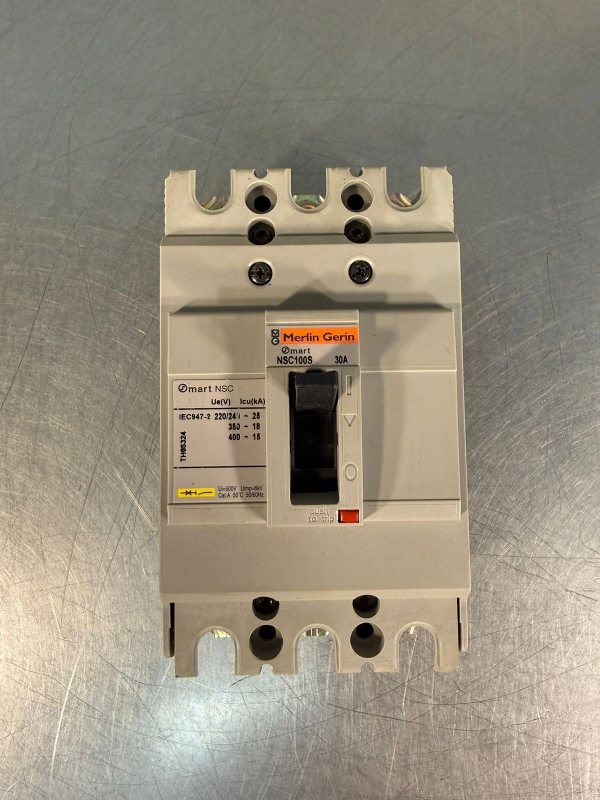 Merlin Gerin NSC-100S NSC100S 30A  220/240V                        (3.3.4)
