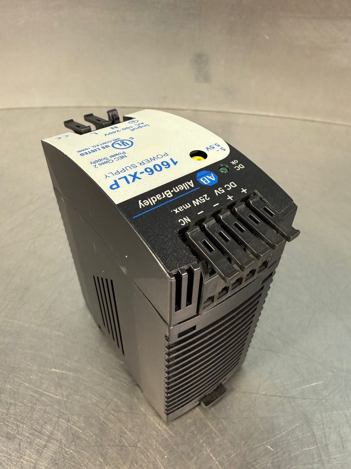 Allen-Bradley 1606-XLP25A /A Power Supply DC 5-5.5V/5A  (4.1.3)