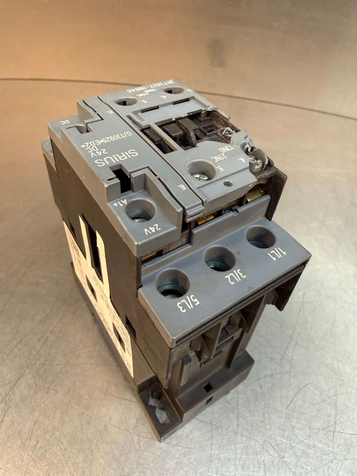 Siemens 3RT2027-1BB40 Sirius Power Contactor     (3.5.2)
