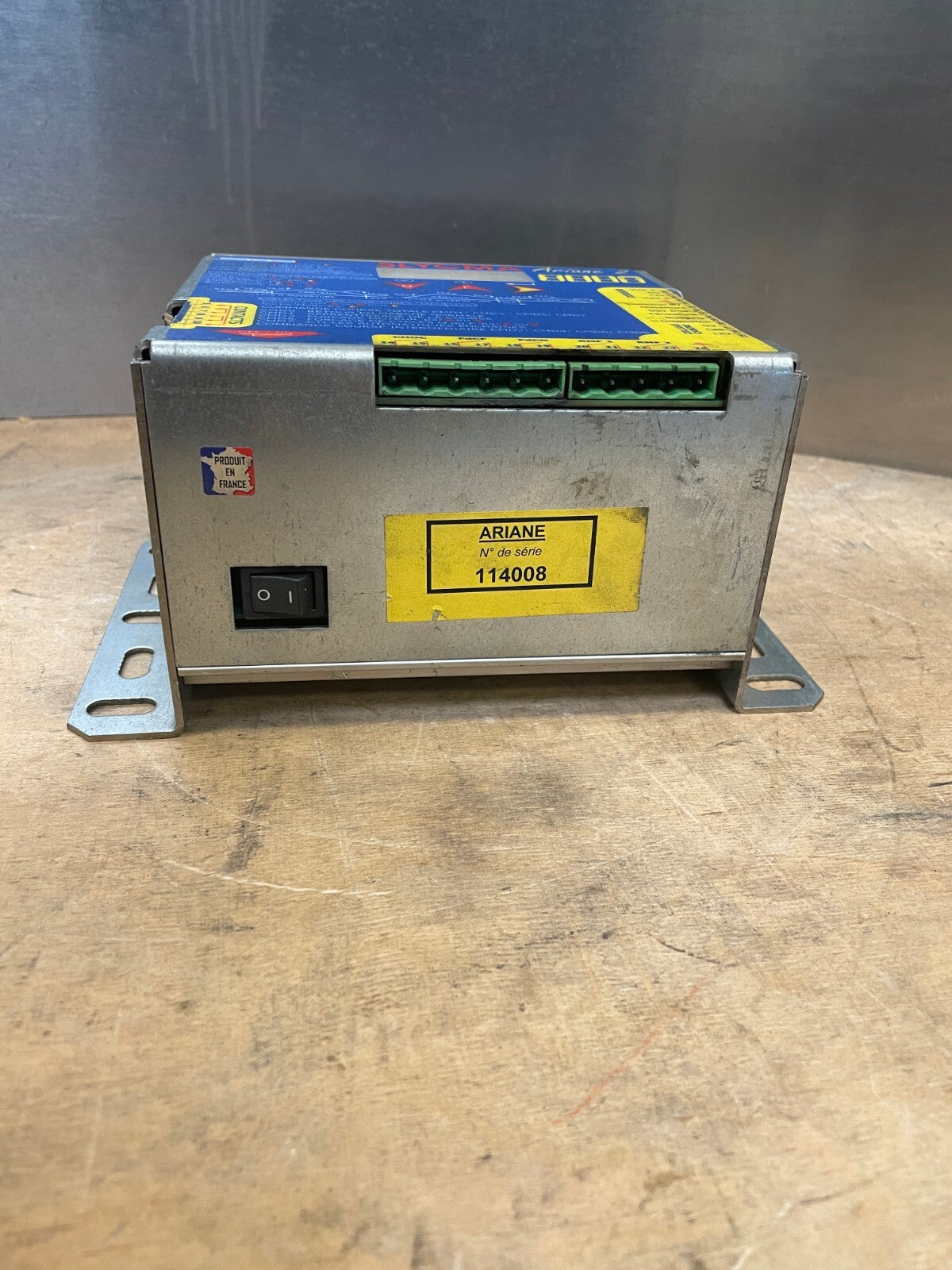 Slycma Ariane 2 Multicolor 180 Watt Digital Display Power Supply for Factory