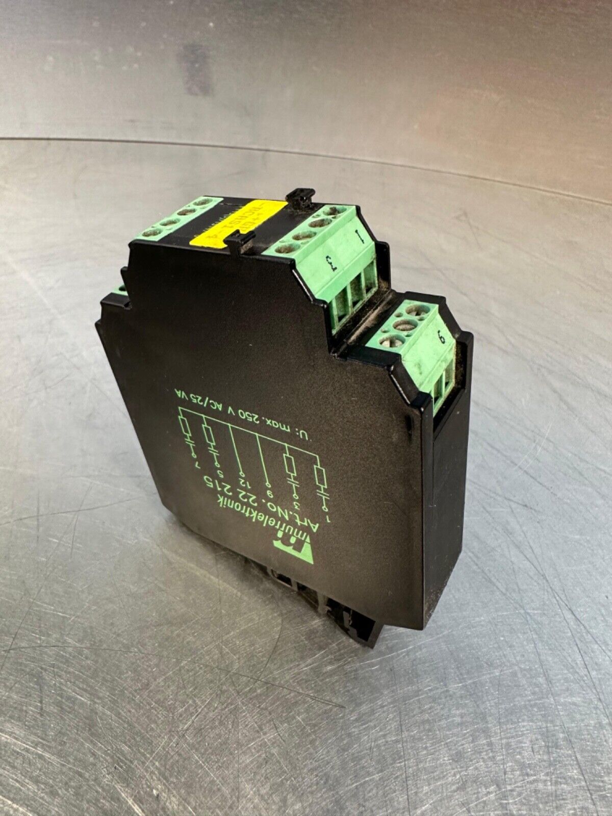 Murr Elektronic 22215 Relay / 22-215 - 250 VAC  25 VA - (4E-2)