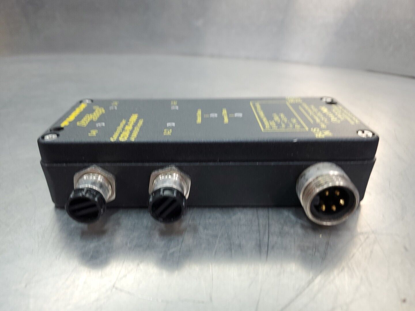 TURCK CDN-IM-4-0004 BusStop Bus Power Block.                               5E-24