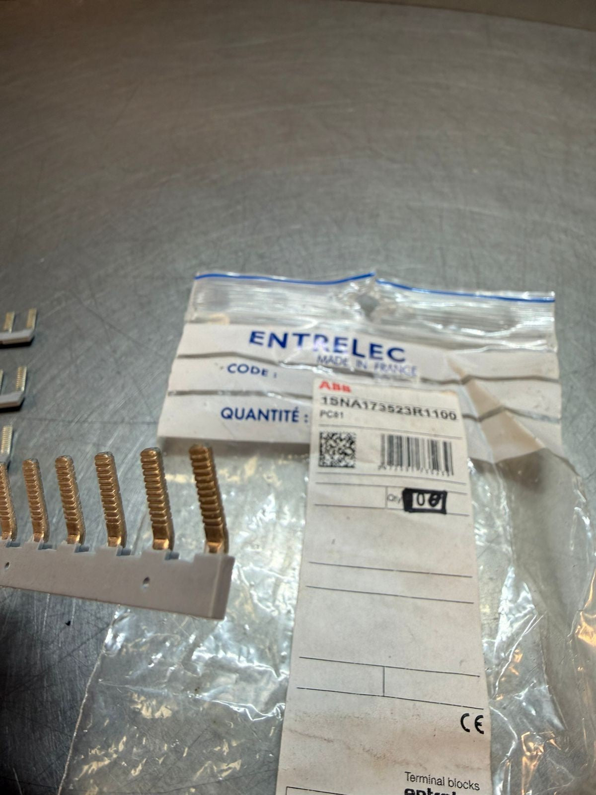 Abb 1SNA173523R1100 PC81 Terminal Jumper Pack w/ 08 un             (7.3.2)