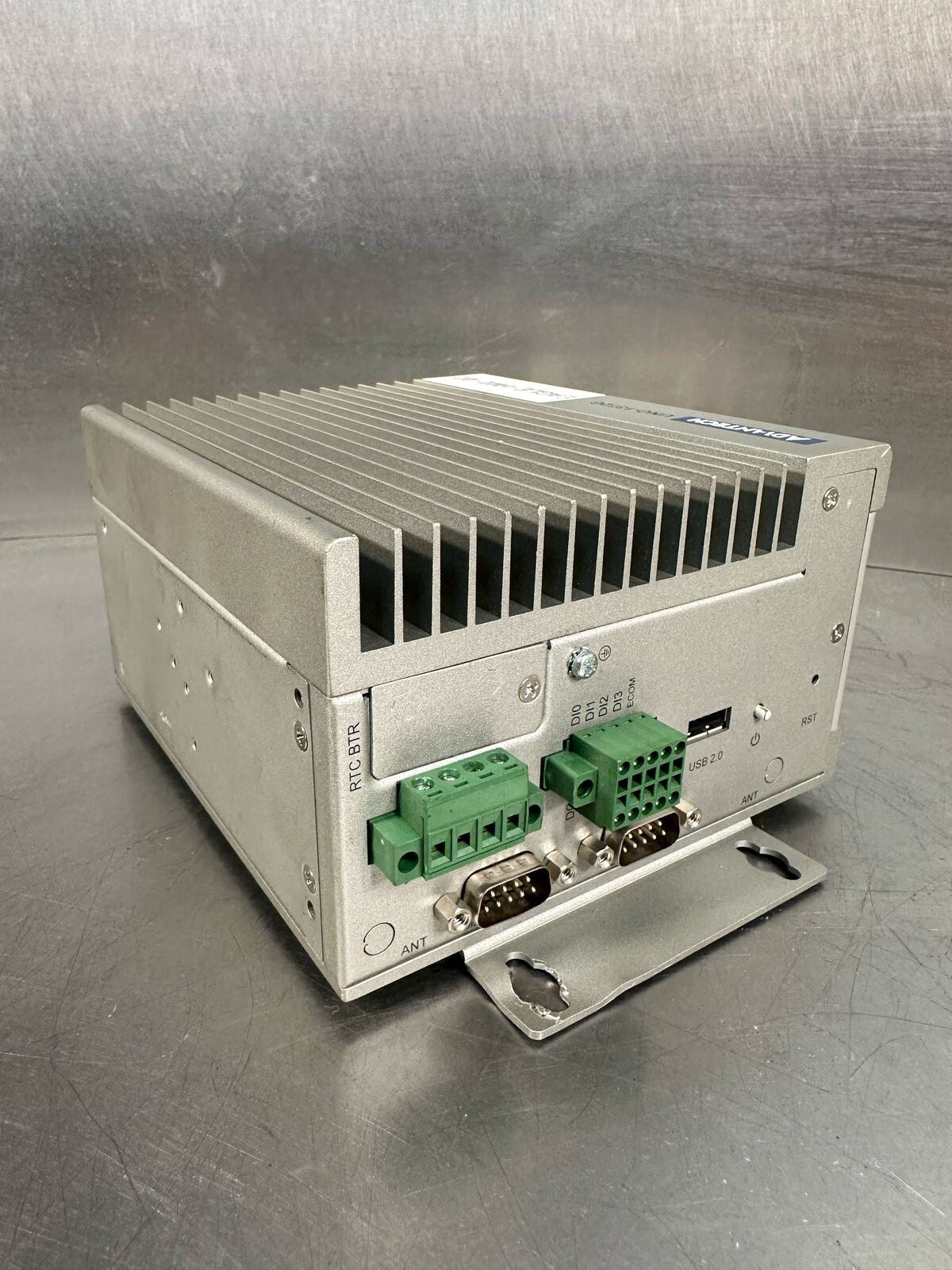 Advantech UNO-1372G-E3AE UNO-1372G Embedded Automation Computer (7.3.2)
