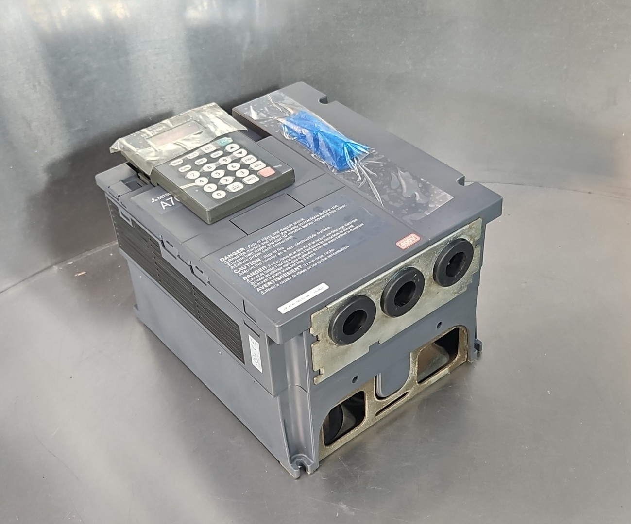 47143052
