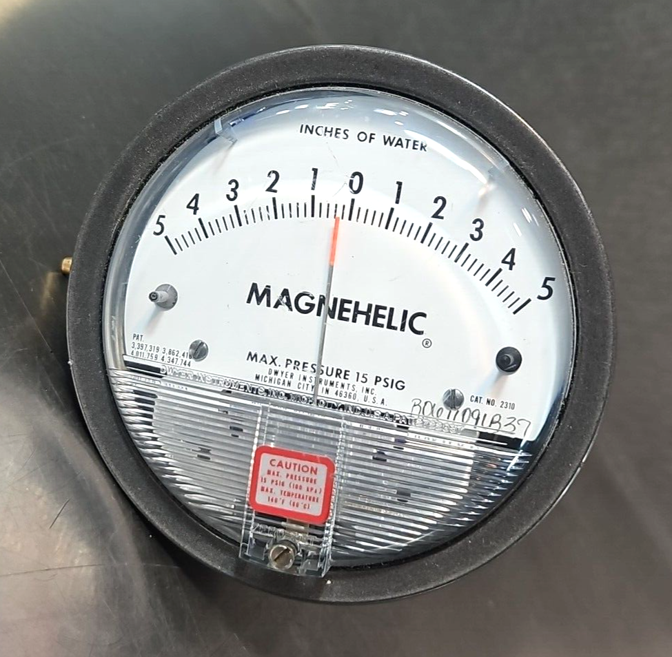 Dwyer Instruments 2310 Dwyer Magnehelic Pressure Gauge 15PSI             Loc6E14