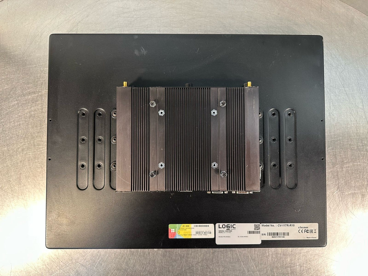 Cincoze CV-117 Fanless Panel PC | CV-117R-R10                            (8.6.6)