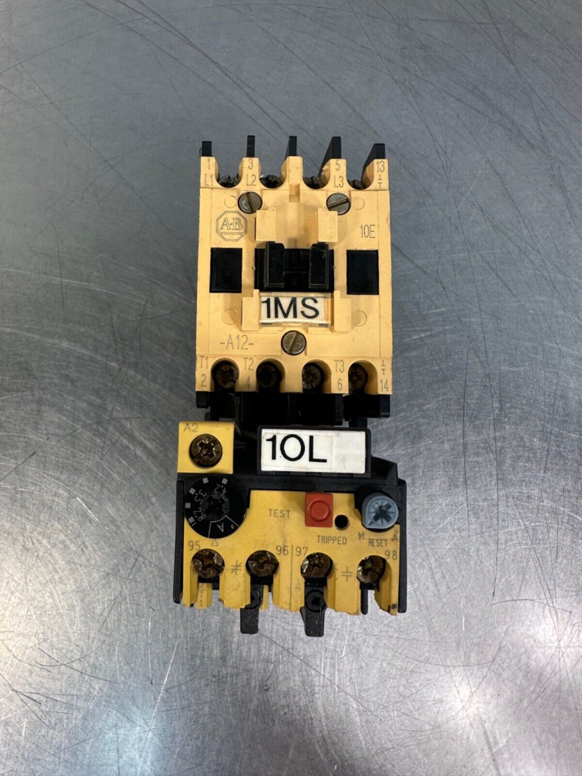 100-A12ND3 /B Allen Bradley Starter w/193-BSB42 / B Overload Relay(4E-18)