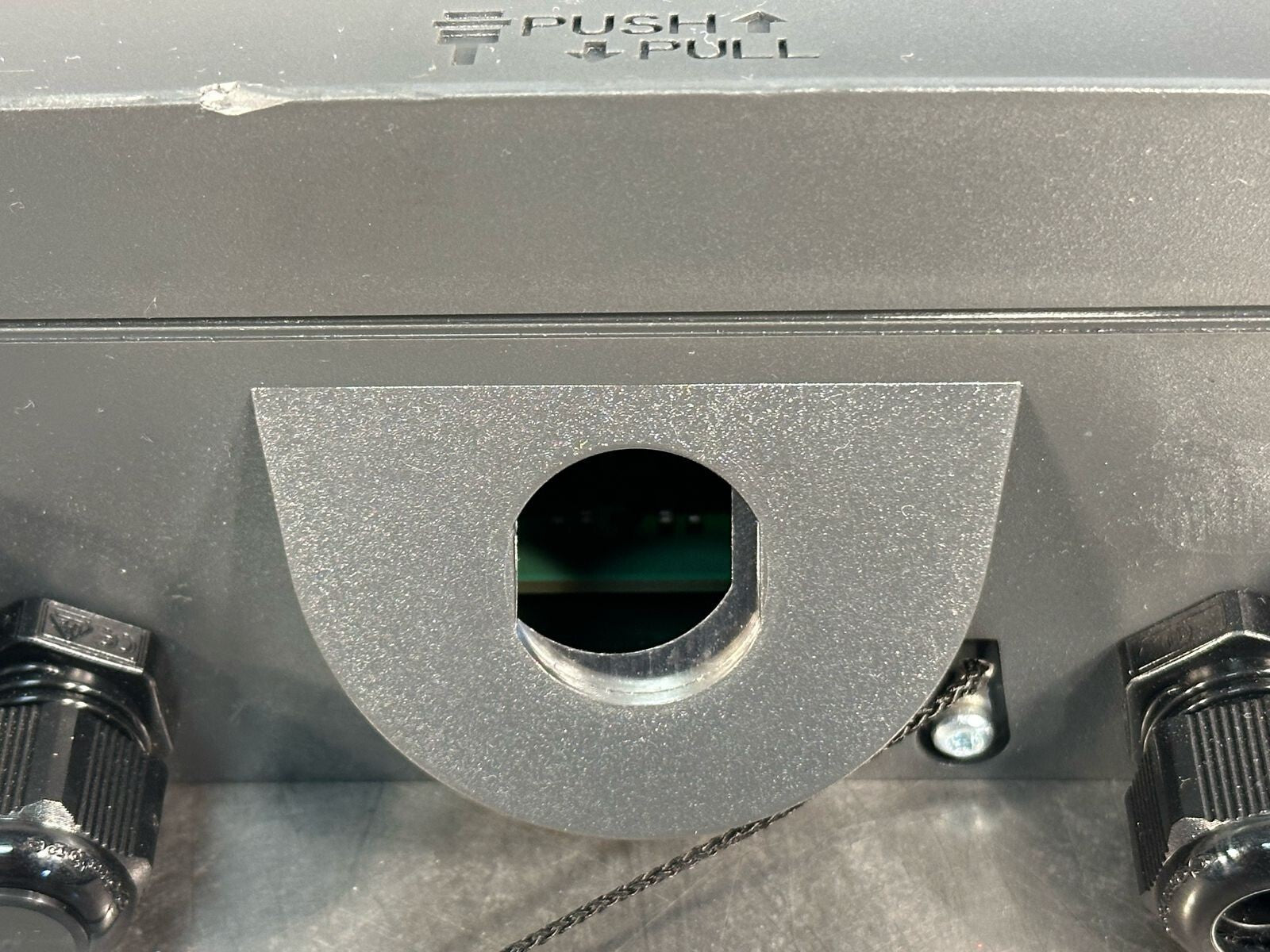 Siemens Connection Box Pn Plus 6AV6 671-5AE11-0AX0                  (6.5.5)