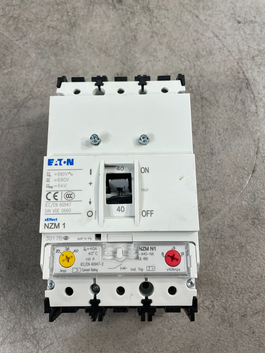 Eaton NZM1 Triple Pole 480 VAC 50kA Motor Protection Circuit Breaker @3.3.5