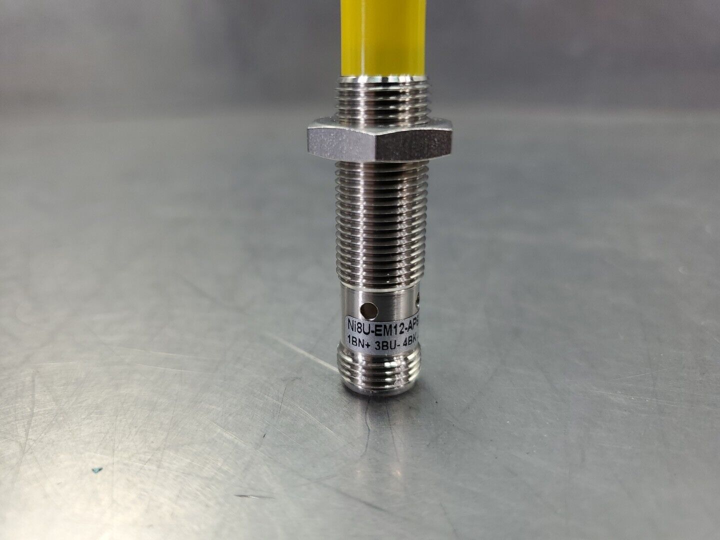 Turck Ni8U-EM12-AP6X-H1141 10-30VDC 200mA 8mm Proximity Sensor.            5E-17